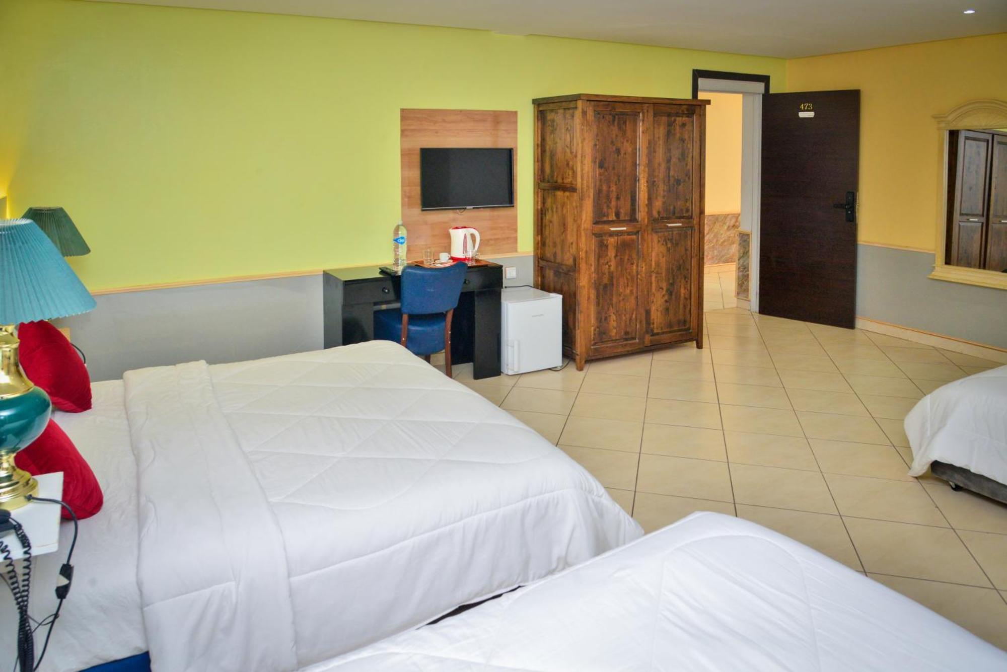 Free Zone Hotel Gzennaia Экстерьер фото