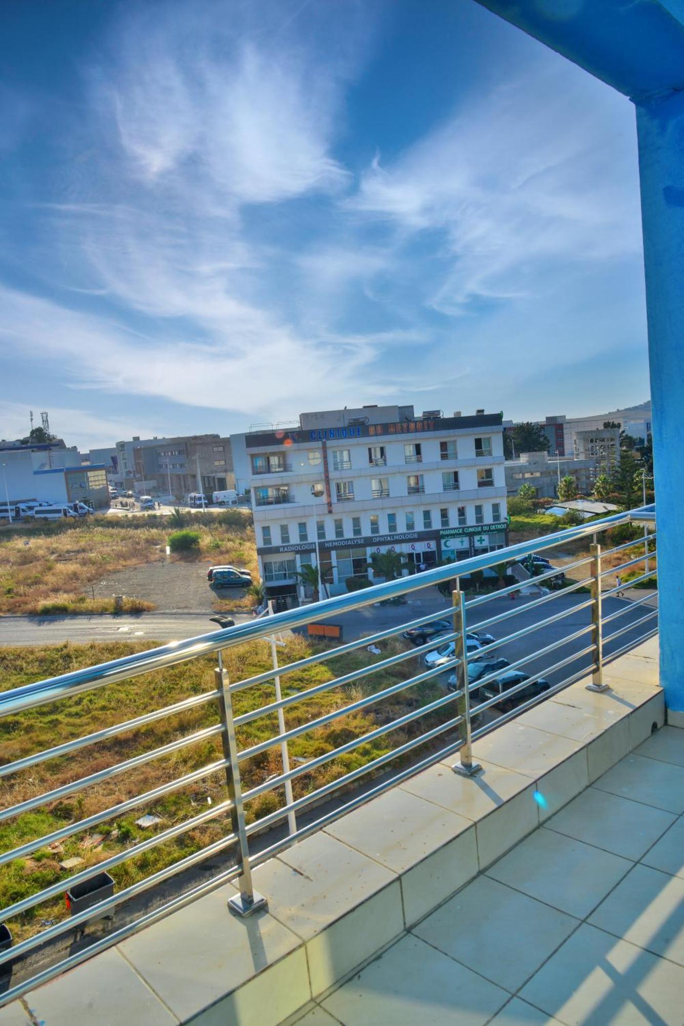 Free Zone Hotel Gzennaia Экстерьер фото